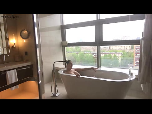 ❤️ Tremendous go'dak ehtiros bilan hammomda uning mushuk jerking ❤ Super pornoda bizda ❌️❤