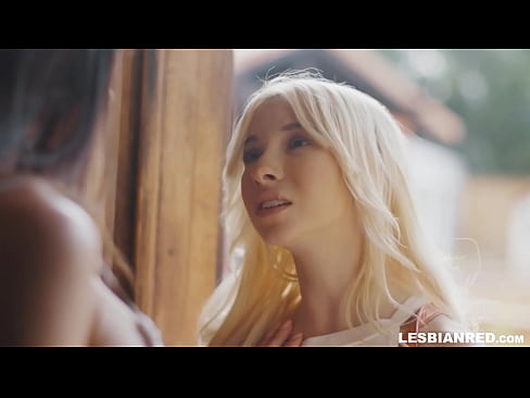 ❤️ Qiz bir necha oydan keyin uyga keladi va o'gay onasining mushukini yeydi ❤ Super pornoda bizda ❌️❤